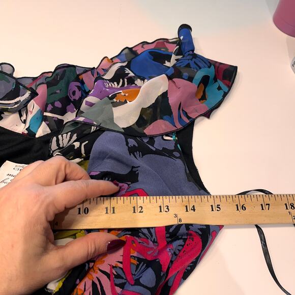 Suzi Chin for Maggy Boutique Floral Ruffle Wrap Dress Sz 4 - Picture 6 of 7